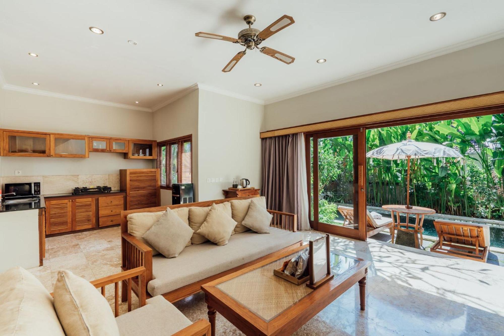Desa Swan Villas & Spa, Keramas Exterior photo